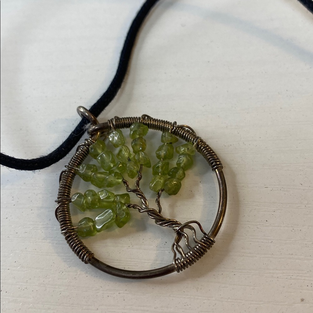Tree of Life Pendant Necklace - Picture 3 of 3